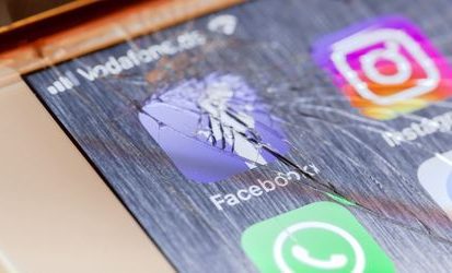 Facebook, Instagram, WhatsApp hit by global outage