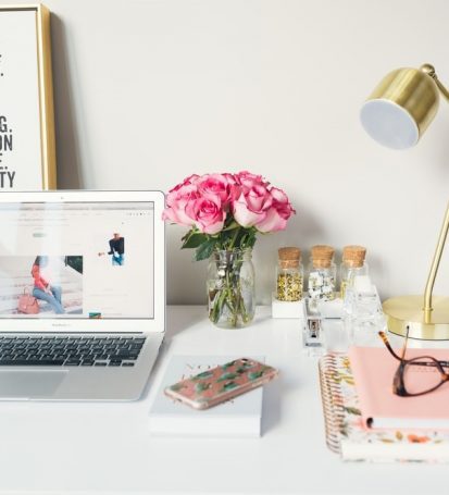 How To Make Your Own Bitmoji Classroom